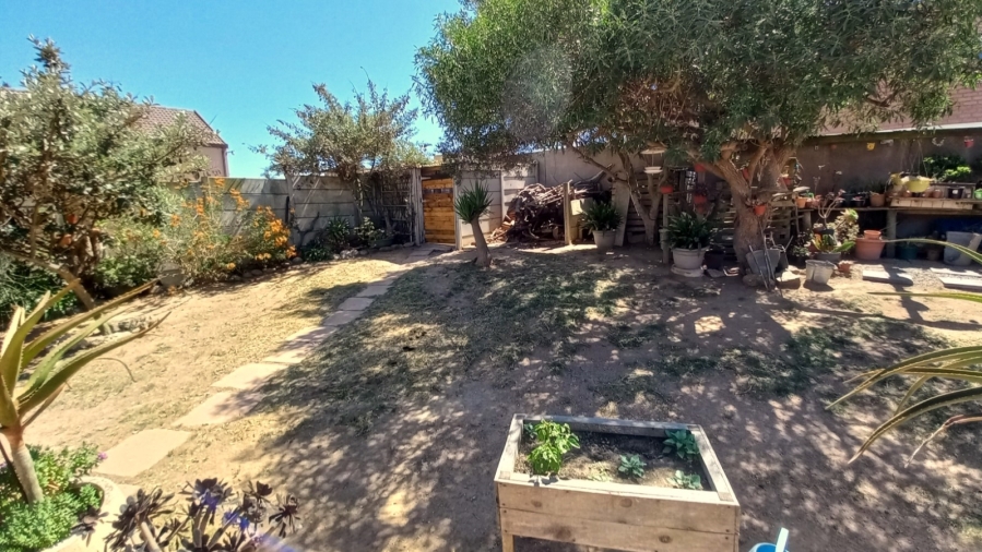 3 Bedroom Property for Sale in Vredenburg Western Cape